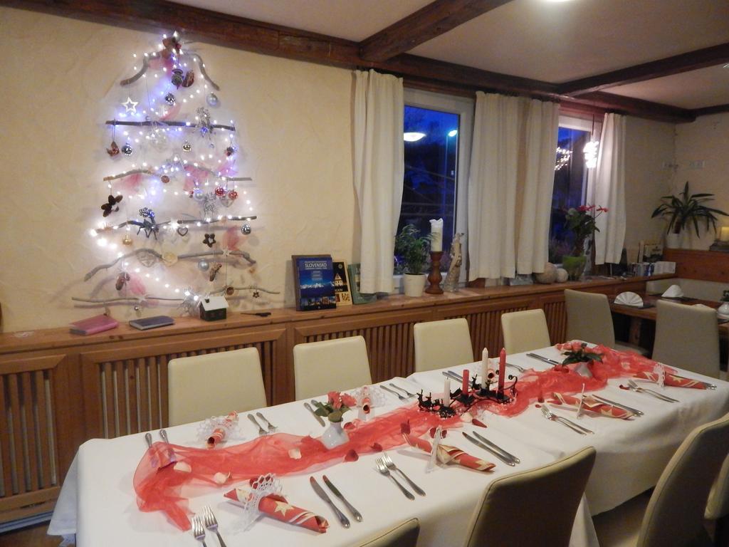 Alb Hotel Schalksburg Albstadt Buitenkant foto