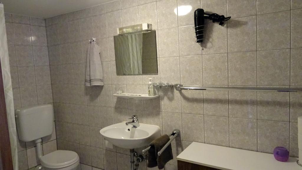 Alb Hotel Schalksburg Albstadt Buitenkant foto